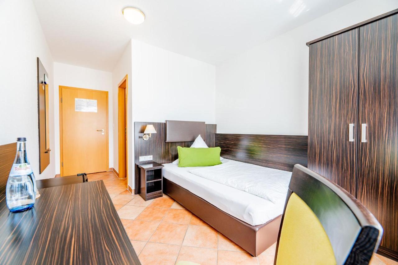 ליינפלדן-אכטרדינגן My Airport Hotel Stuttgart-Airport-Messe מראה חיצוני תמונה